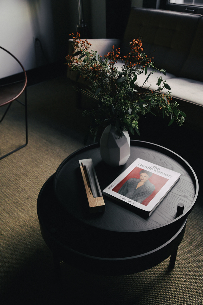 创意家具 - 桌几|茶几/边几|办公家具|设计师家具|回转茶几