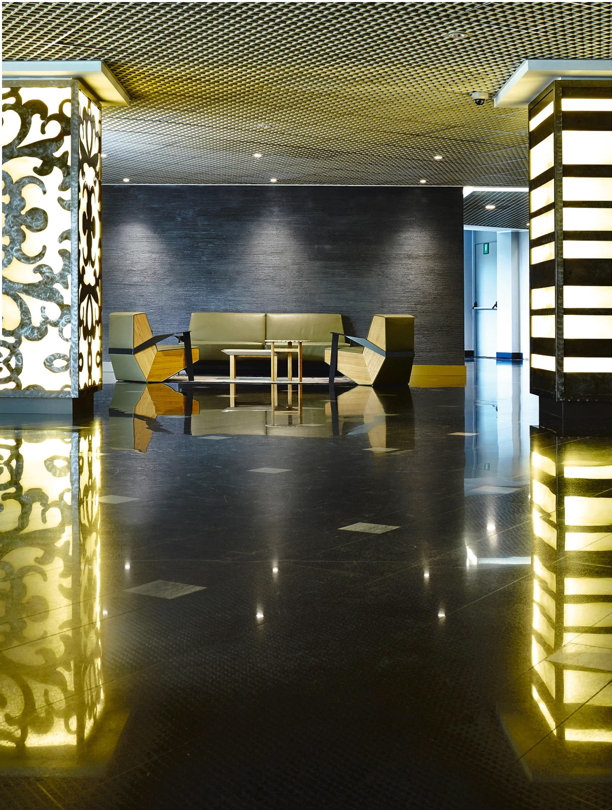 创意家具 - 坐具|休闲椅|办公家具|设计师家具|银湖休闲椅