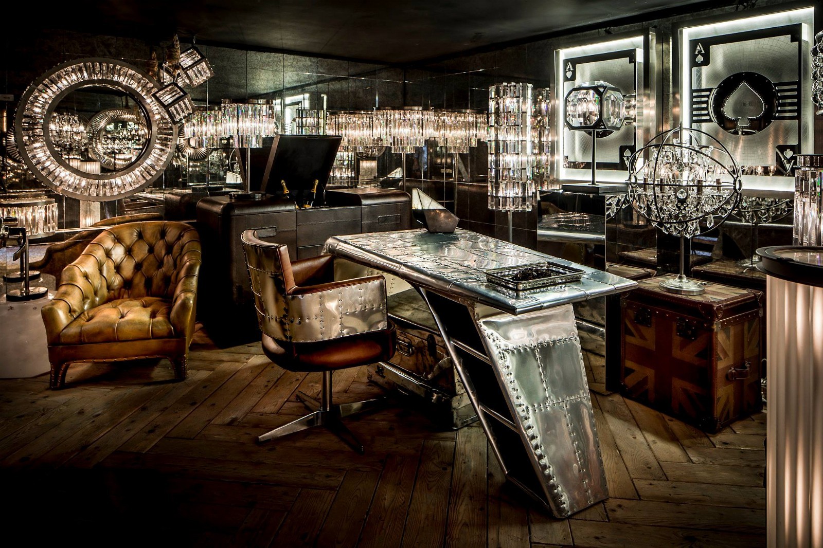 创意家具 - 桌几|办公桌|办公家具|设计师家具|飞行员瓦尔基里台