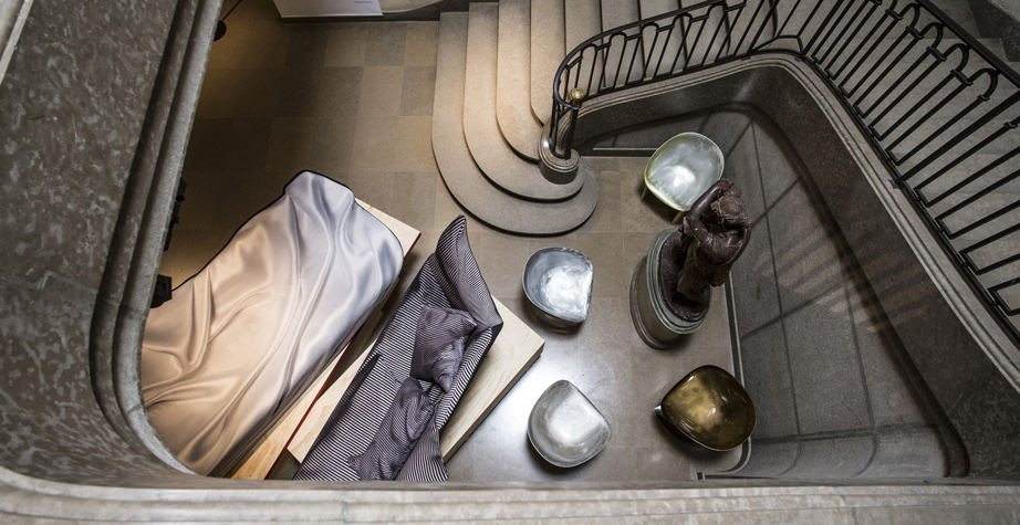 创意家具 - 坐具|休闲椅|办公家具|设计师家具|月亮扶手椅