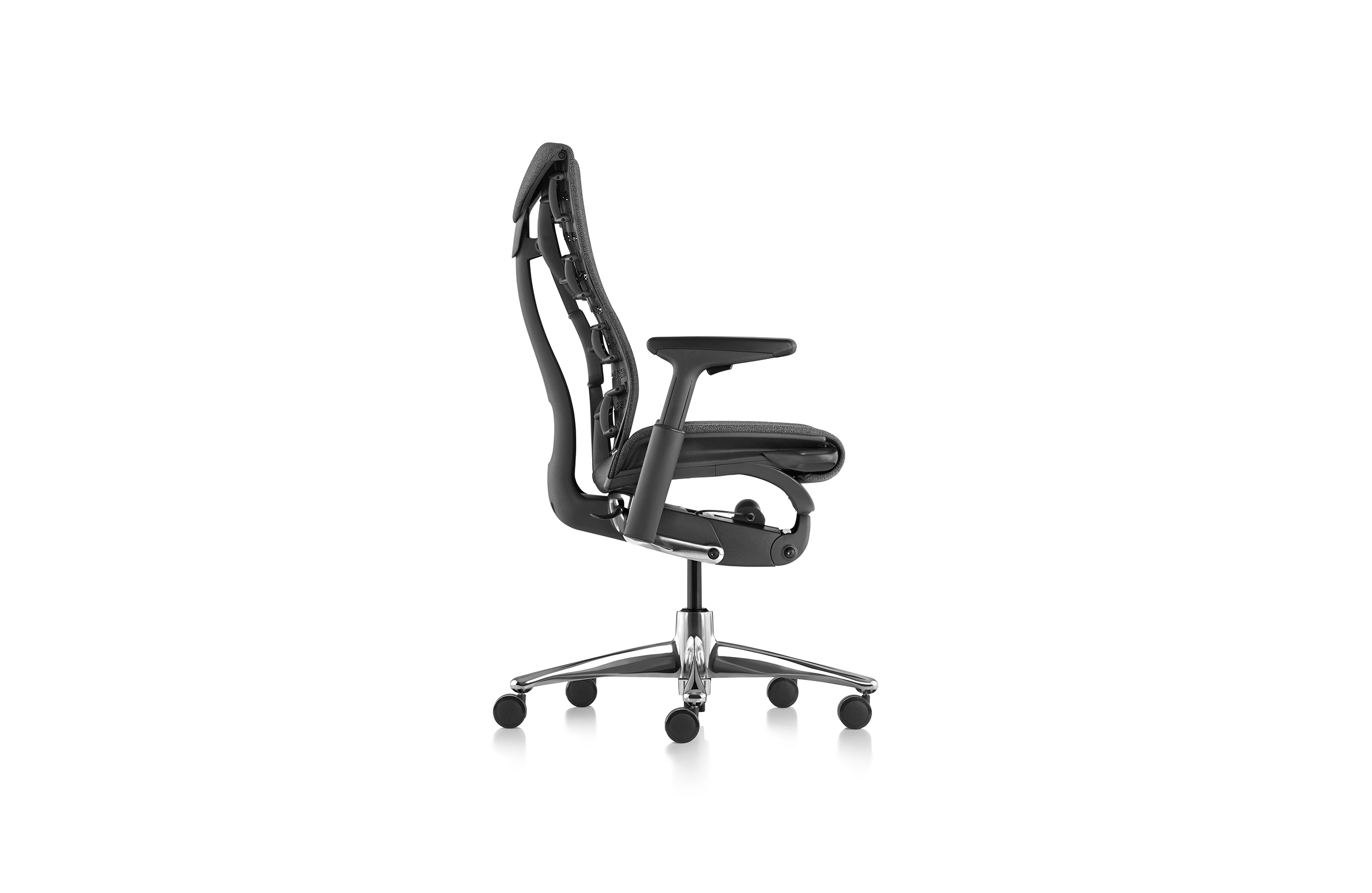 办公椅|现代真皮中班椅|办公家具|设计师家具|恩博迪大班椅