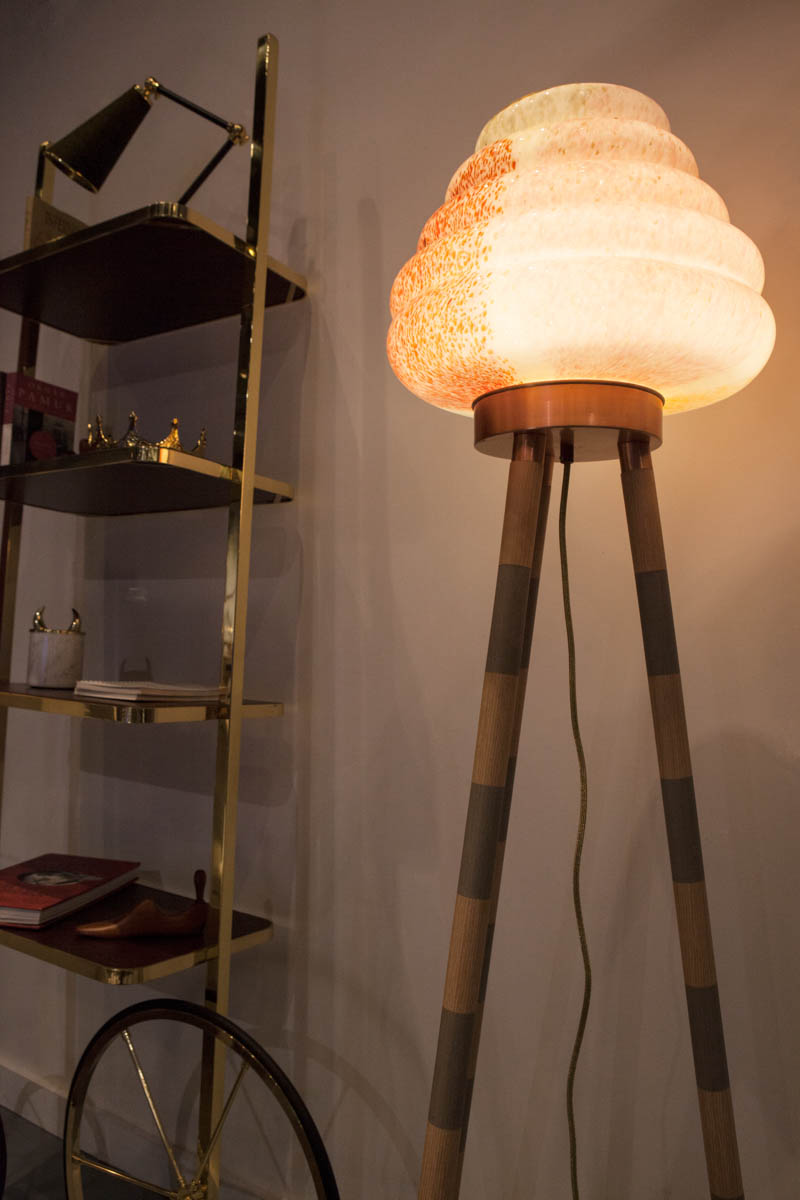 创意家具 - 灯饰|落地灯|办公家具|设计师家具|Colmena落地灯