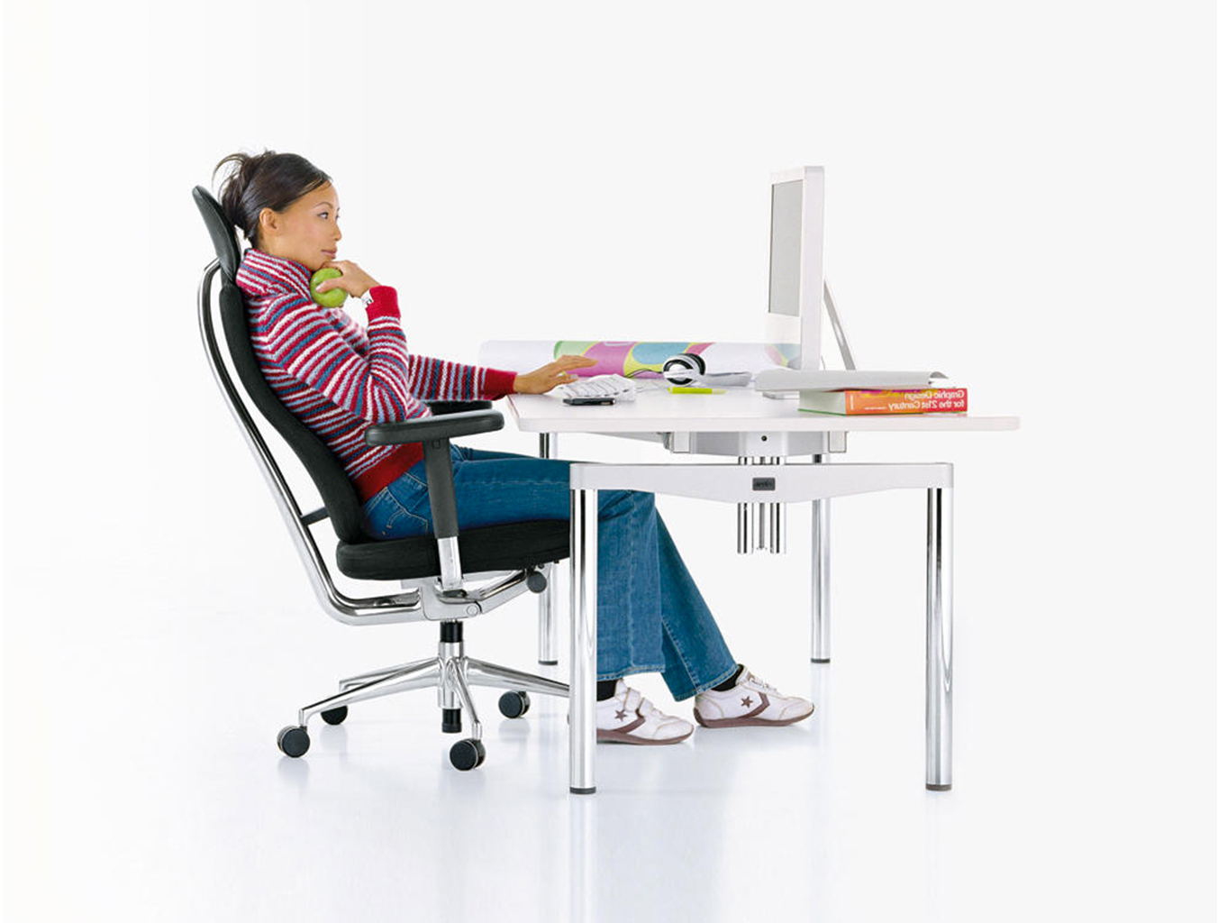 办公椅|现代真皮中班椅|办公家具|设计师家具|HeadLine 大班椅