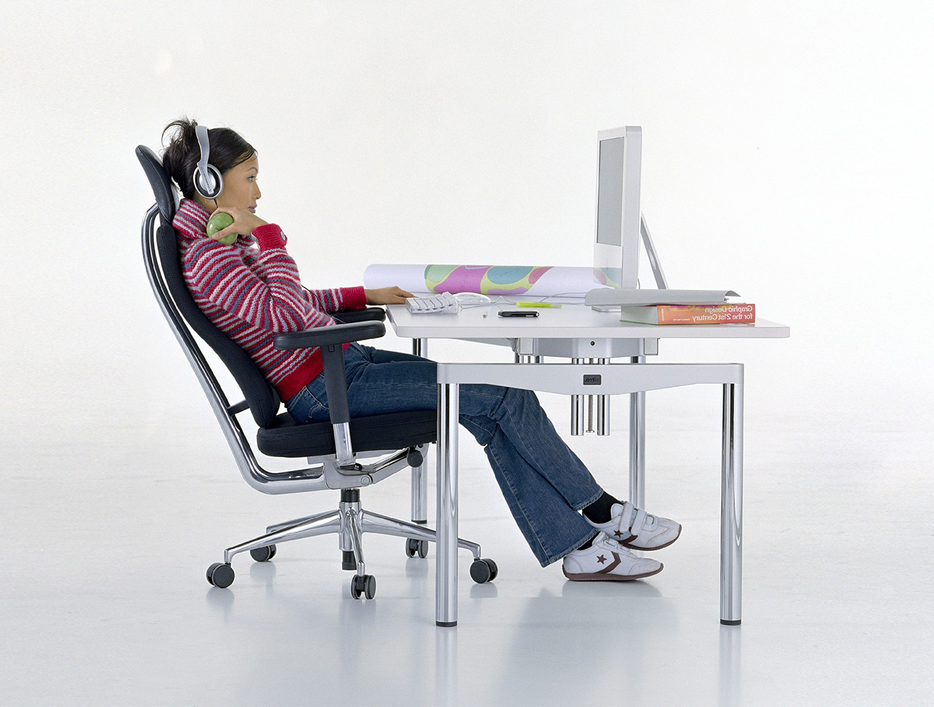 办公椅|现代真皮中班椅|办公家具|设计师家具|HeadLine 大班椅