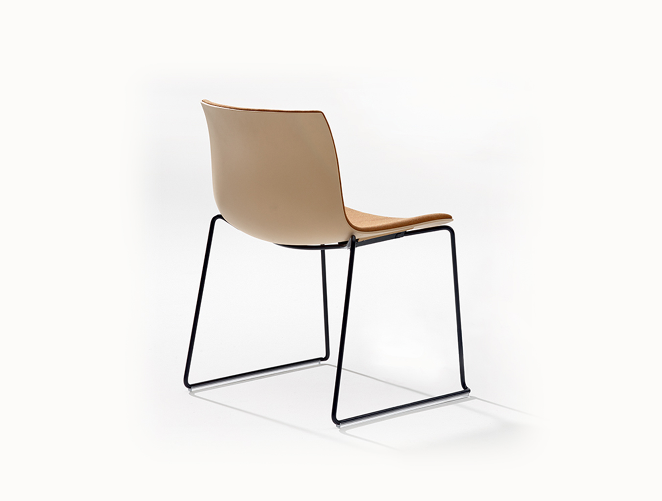 培训家具|布面培训椅|办公家具|设计师家具|Catifa 46 培训椅