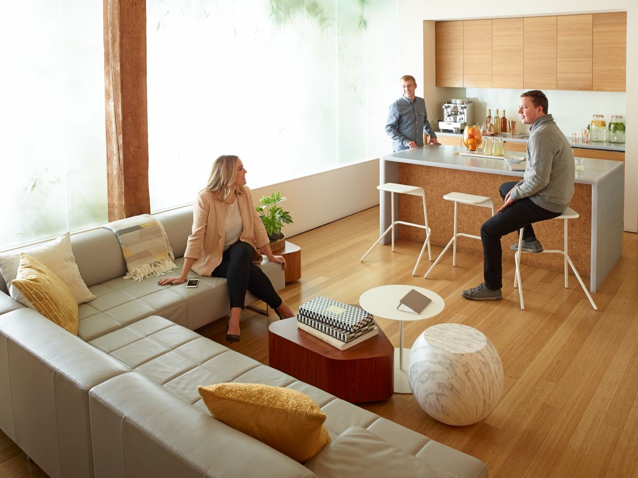 创意家具 - 桌几|咖啡桌|办公家具|设计师家具|Bong咖啡桌