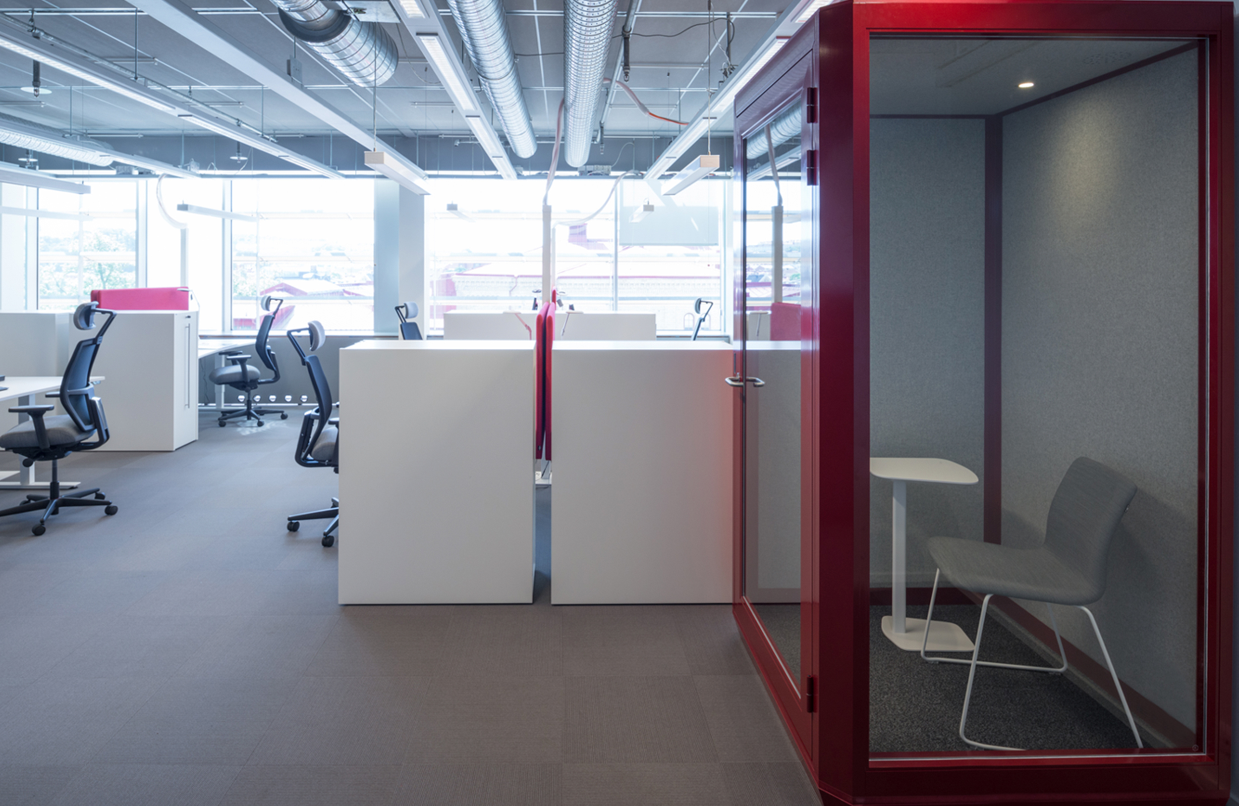 会议台|静音舱/洽谈屋|办公家具|设计师家具|Plenty Pod隔音屋