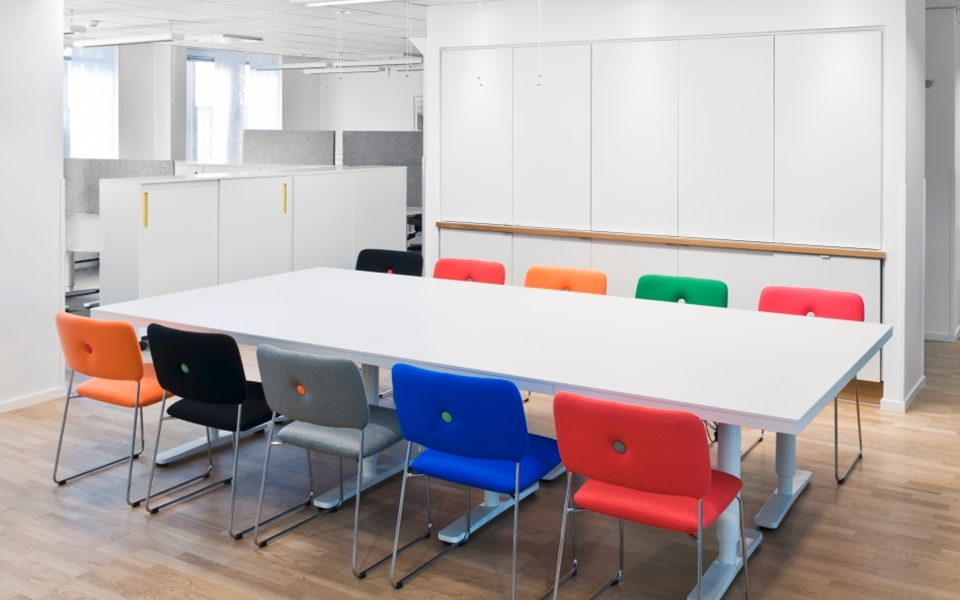 创意家具 - 坐具|休闲椅|办公家具|设计师家具|DUNDRA 洽谈椅