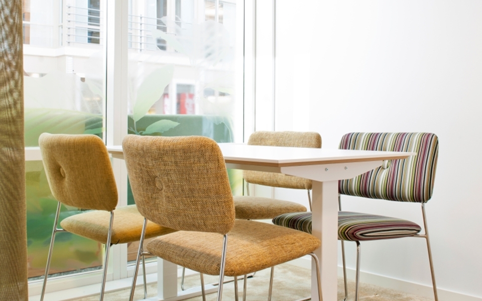 创意家具 - 坐具|休闲椅|办公家具|设计师家具|DUNDRA 洽谈椅