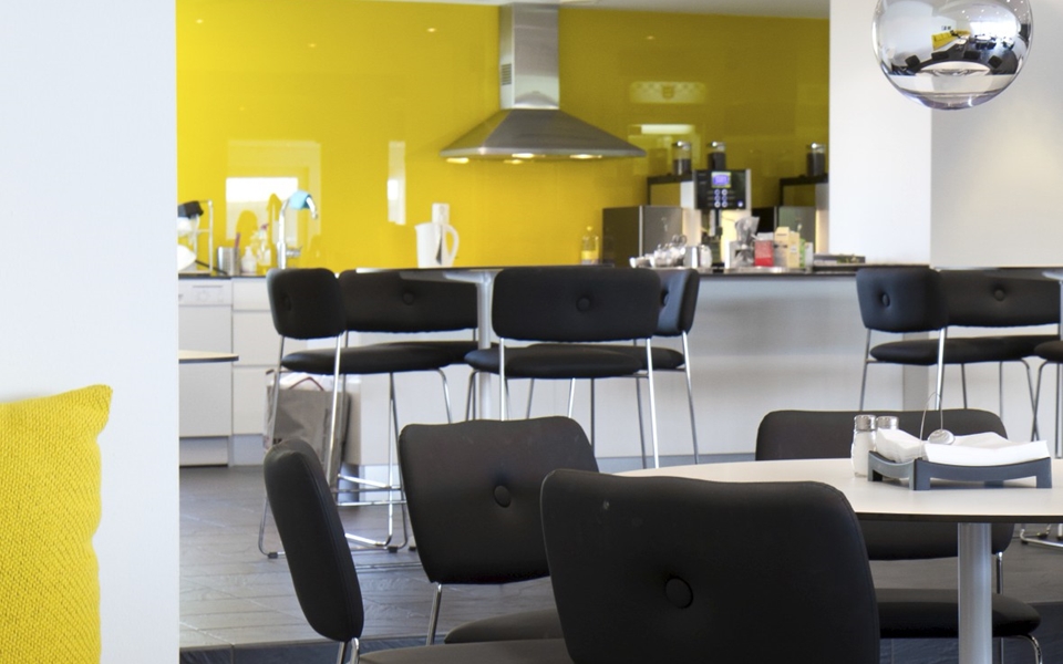 创意家具 - 坐具|休闲椅|办公家具|设计师家具|DUNDRA 洽谈椅