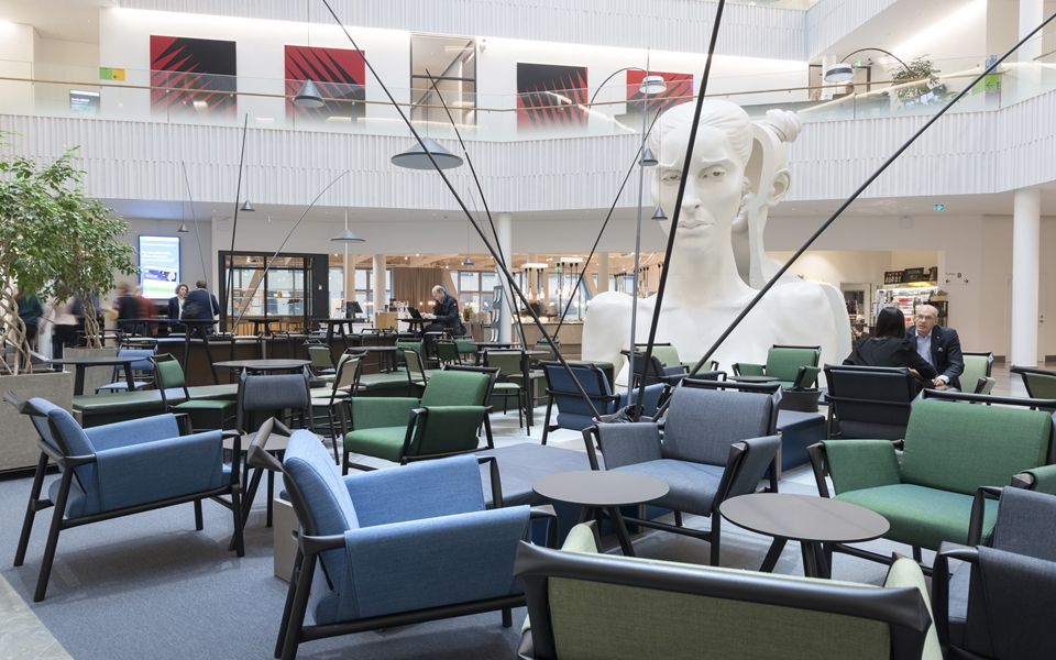 创意家具 - 坐具|休闲椅|办公家具|设计师家具|SUPERKINK  沙发椅