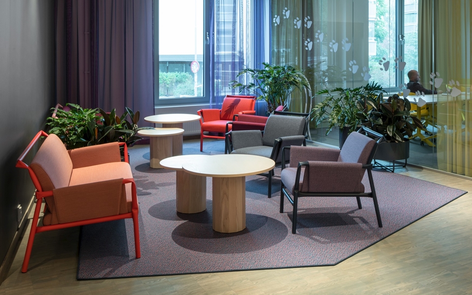 创意家具 - 坐具|休闲椅|办公家具|设计师家具|SUPERKINK  沙发椅