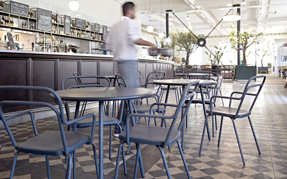 创意家具 - 桌几|咖啡桌|办公家具|设计师家具|KAFFE 咖啡桌/茶几