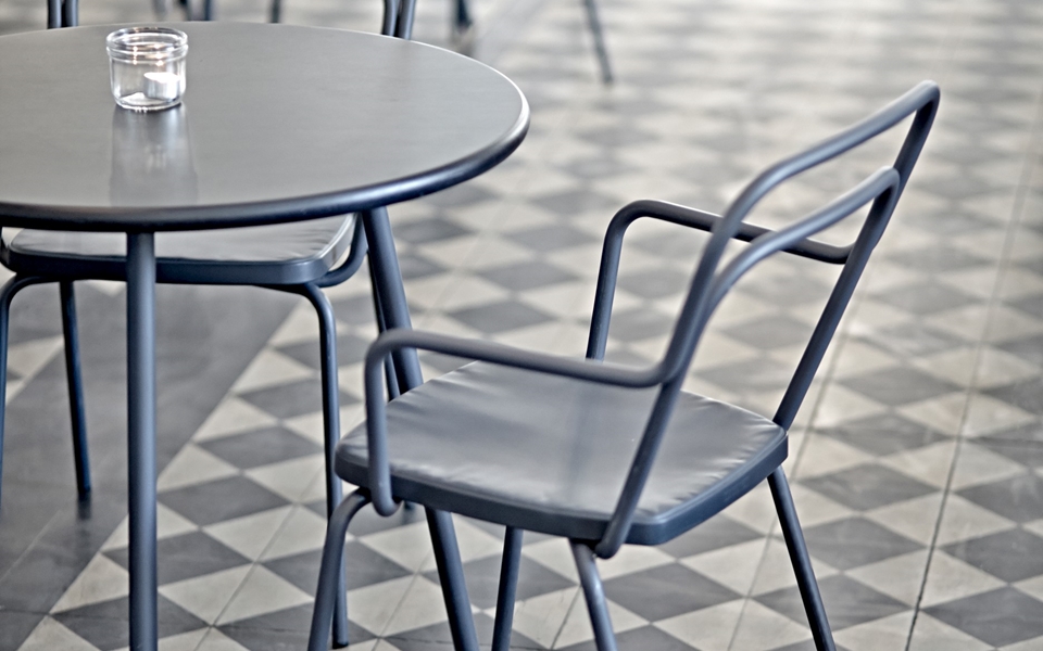 创意家具 - 桌几|咖啡桌|办公家具|设计师家具|KAFFE 咖啡桌/茶几