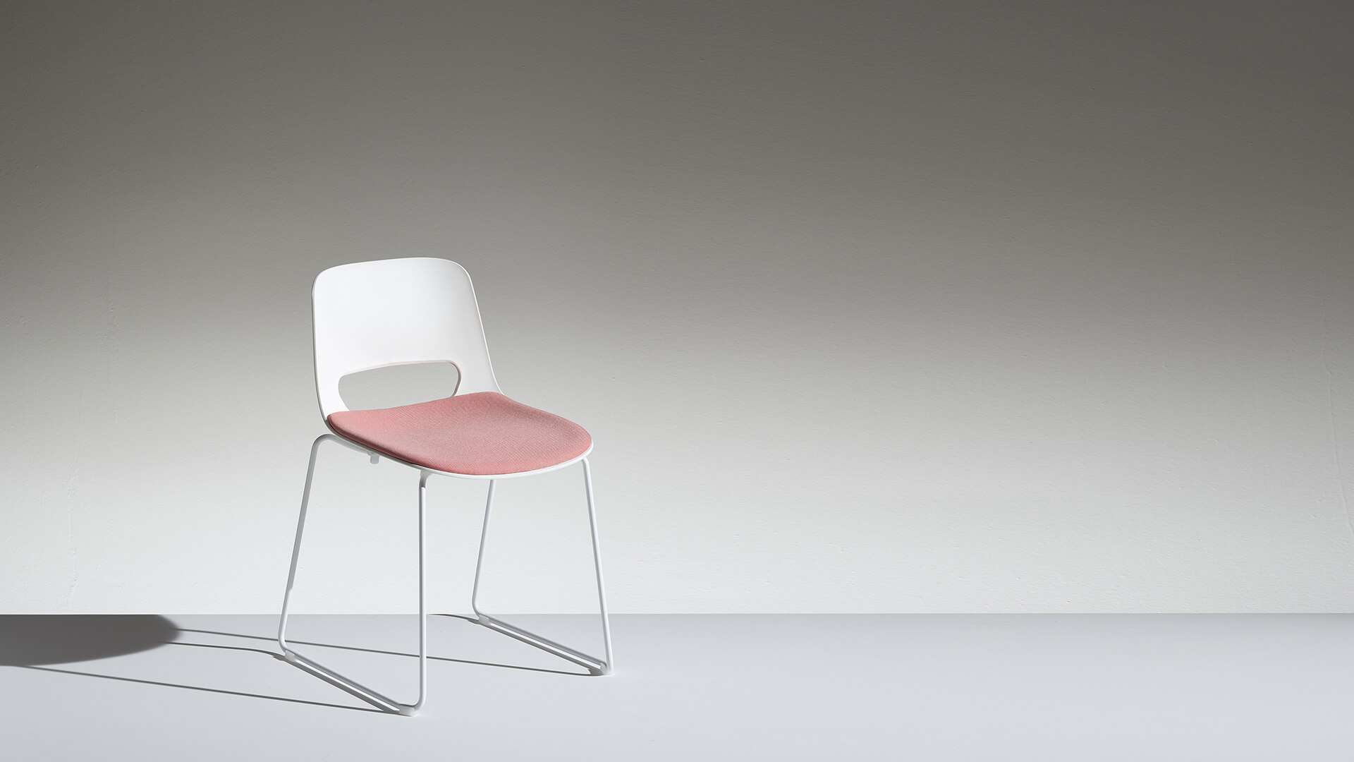 创意家具 - 坐具|办公椅|办公家具|设计师家具|LUCKY 办公椅