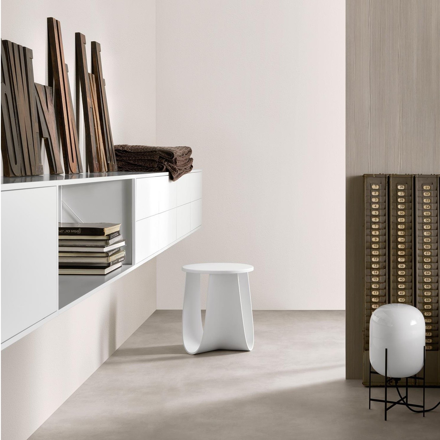 创意家具 - 桌几|茶几/边几|办公家具|设计师家具|Polyurethane stool  茶几/角几