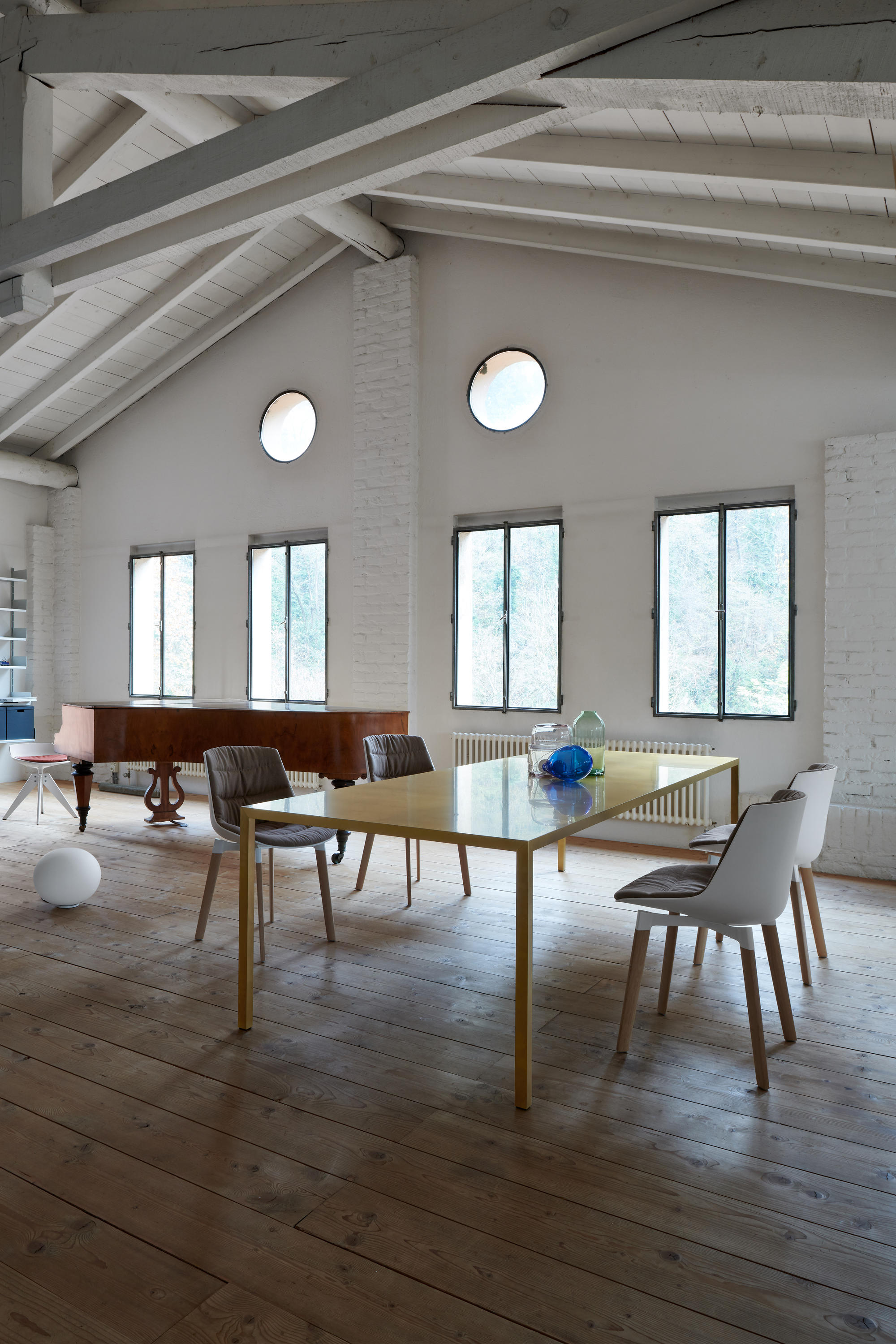 会议台|会议条桌|办公家具|设计师家具|Tense 洽谈桌/会议桌