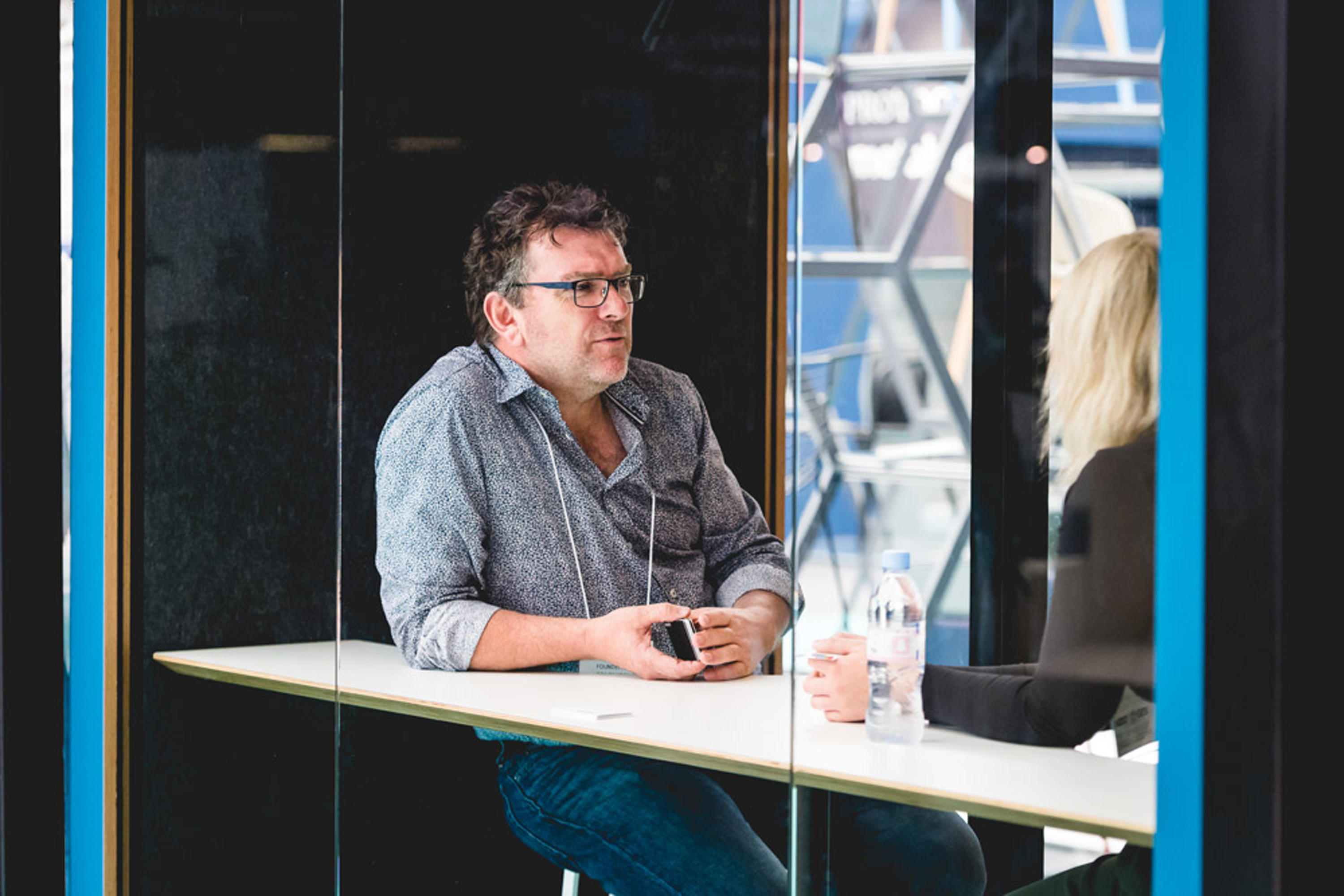 会议台|静音舱/洽谈屋|办公家具|设计师家具|Framery 2Q 隔音屋/洽谈屋