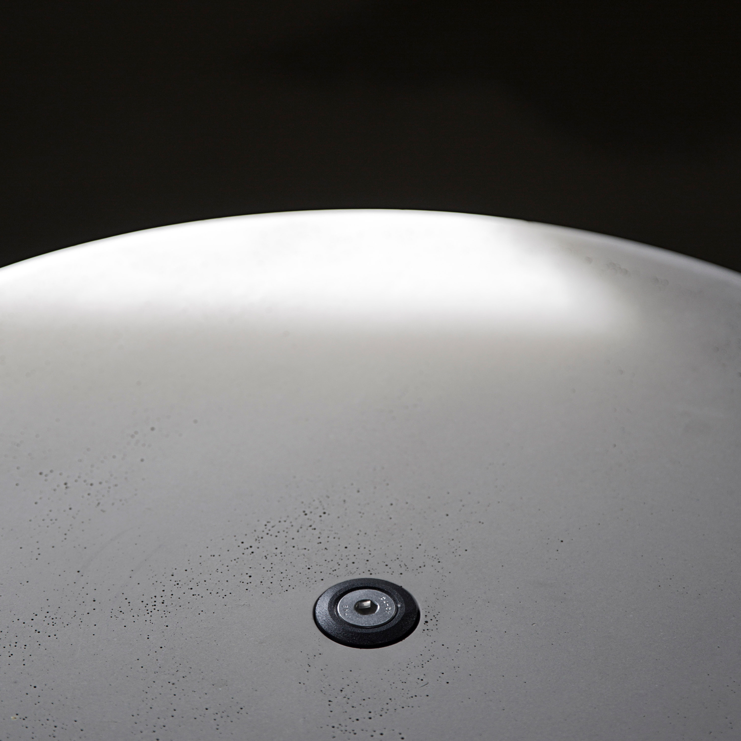 创意家具 - 桌几|吧台|办公家具|设计师家具|吧台桌-丁