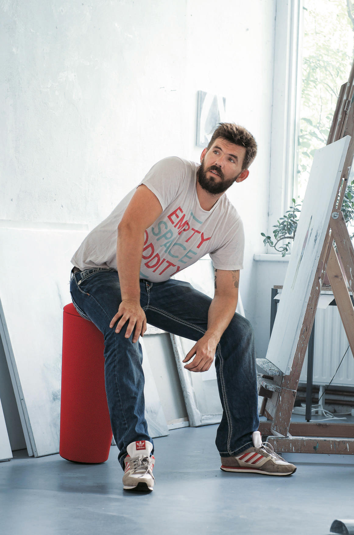 创意家具 - 坐具|吧椅/凳子|办公家具|设计师家具|直立摇摆凳