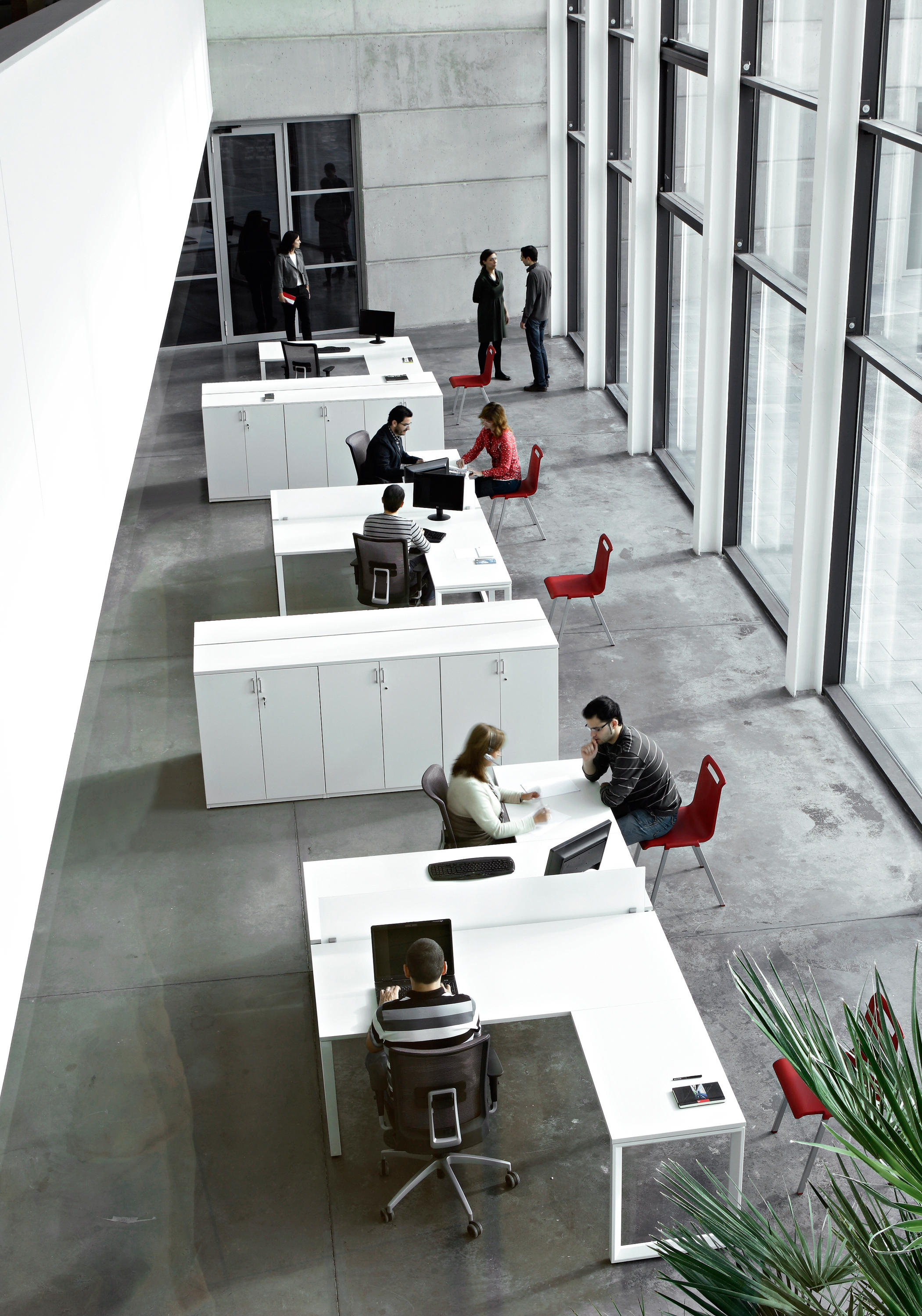 办公屏风|办公屏风系统|办公家具|设计师家具|VITAL PLUS ST员工桌系列