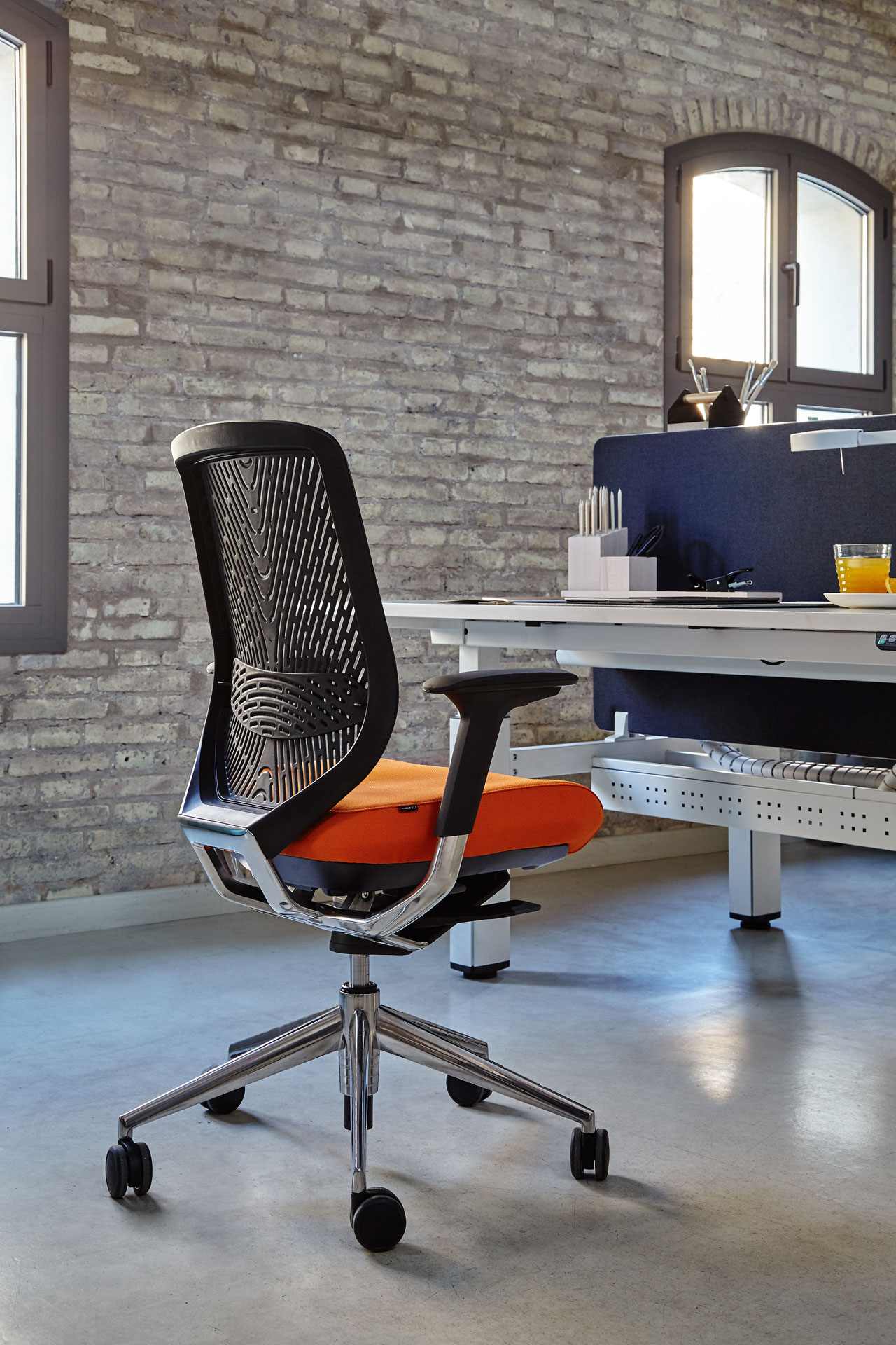 办公椅|布面职员椅|办公家具|设计师家具|TNK FAMILY 职员椅系列