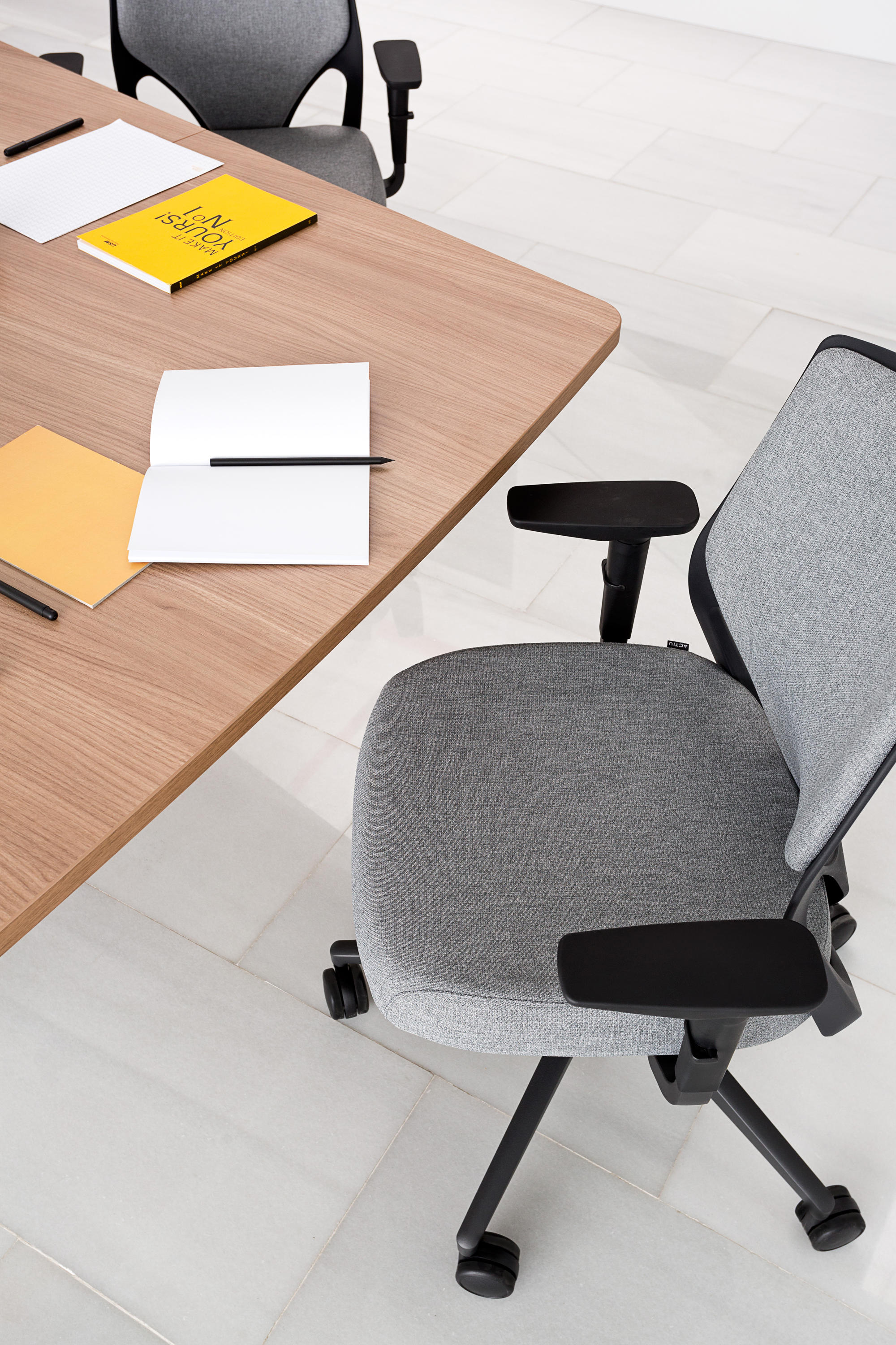 办公椅|布面职员椅|办公家具|设计师家具|EFIT 职员椅系列