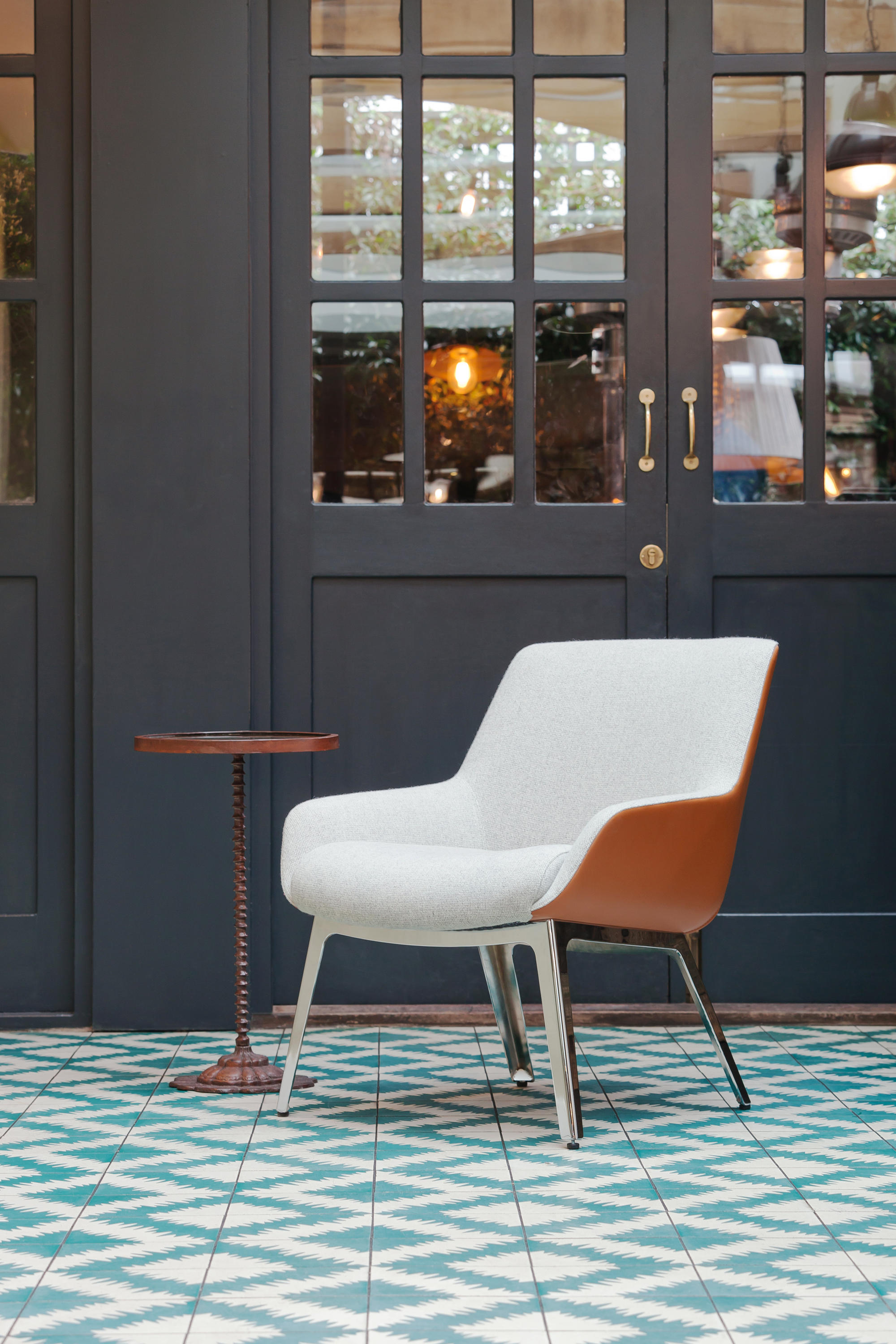 办公椅|现代真皮中班椅|办公家具|设计师家具|玛妮中班椅