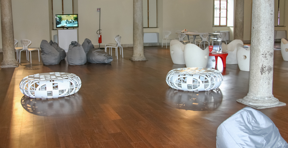 创意家具 - 坐具|户外椅|办公家具|设计师家具|O 型窝扶手椅