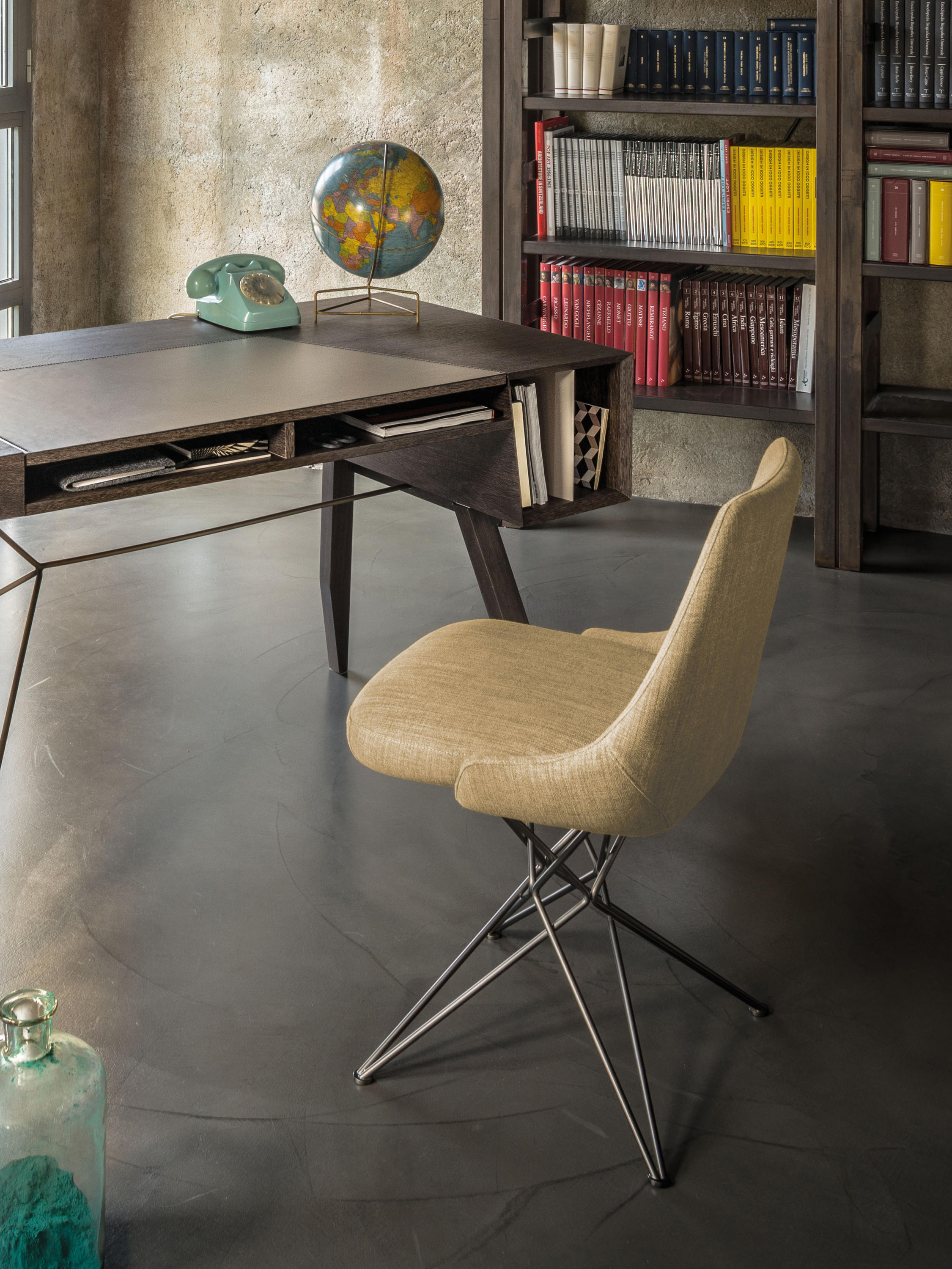 创意家具 - 坐具|餐椅|办公家具|设计师家具|雅典娜餐椅