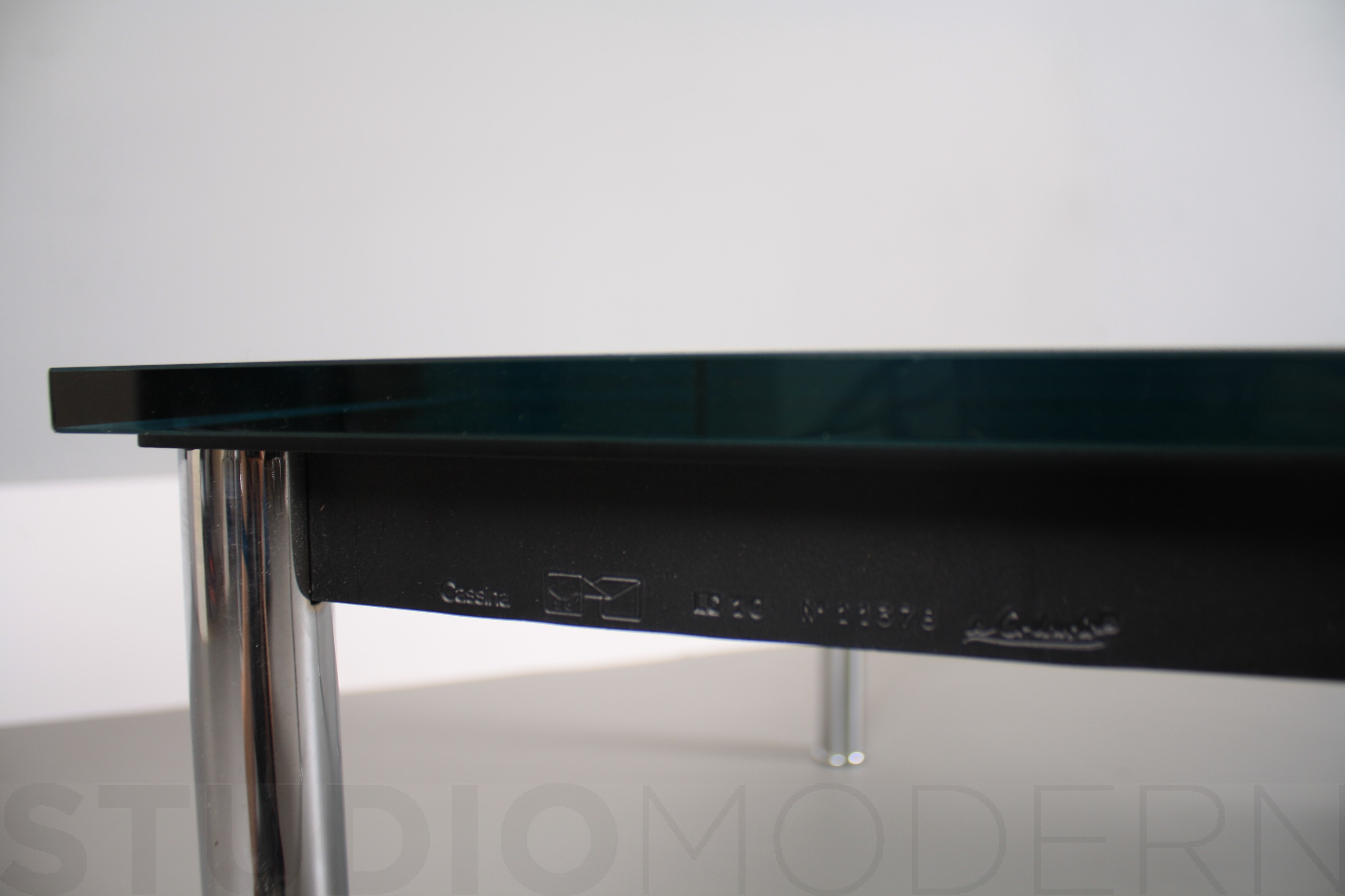 创意家具 - 桌几|茶几/边几|办公家具|设计师家具|LC10-P茶几